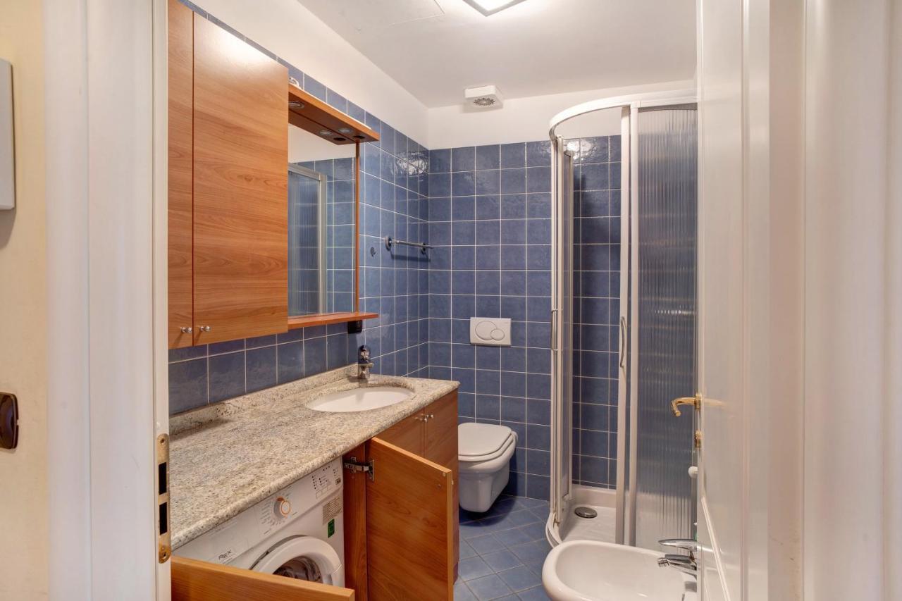 Casa Miradore 600 Mt Dal Mare 因佩里亚 外观 照片